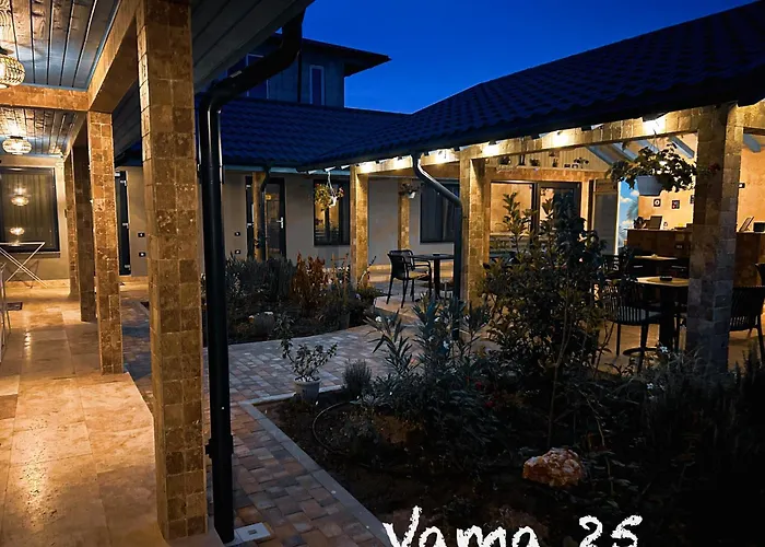 Vama 25-
