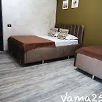 Vama 25-