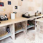 Vama 25- Gasthof