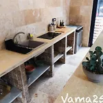 Vama 25- 3* Vama Veche