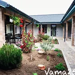 Vama 25- Gasthof Vama Veche