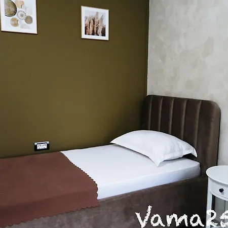 Vama 25- Vama Veche