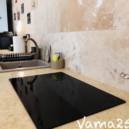 Vama 25- 3*