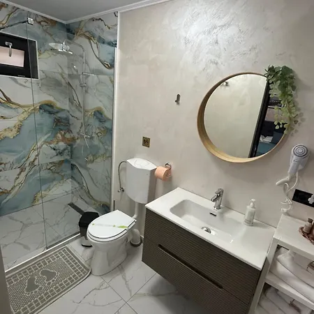 Vama 25-